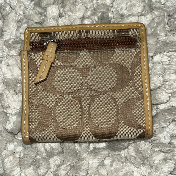 Coach Wallet - Picture 2 of 6